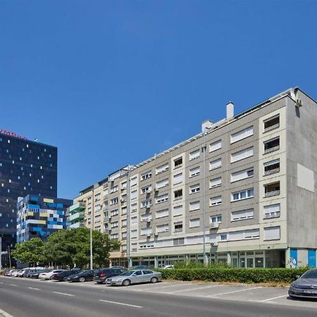 Apartment Madral Загреб Экстерьер фото