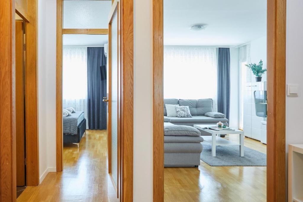 Apartment Madral Загреб Экстерьер фото